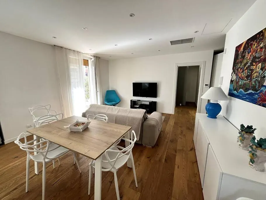 Lazio Apartment Nel Centro Di Palermo